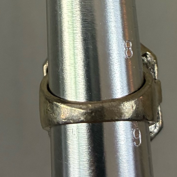 MULTI STONE RING SIZE 8.5 - Picture 7 of 8